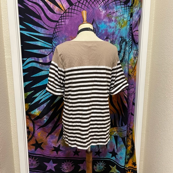 🌈 Lovely striped color block top - Picture 6 of 11